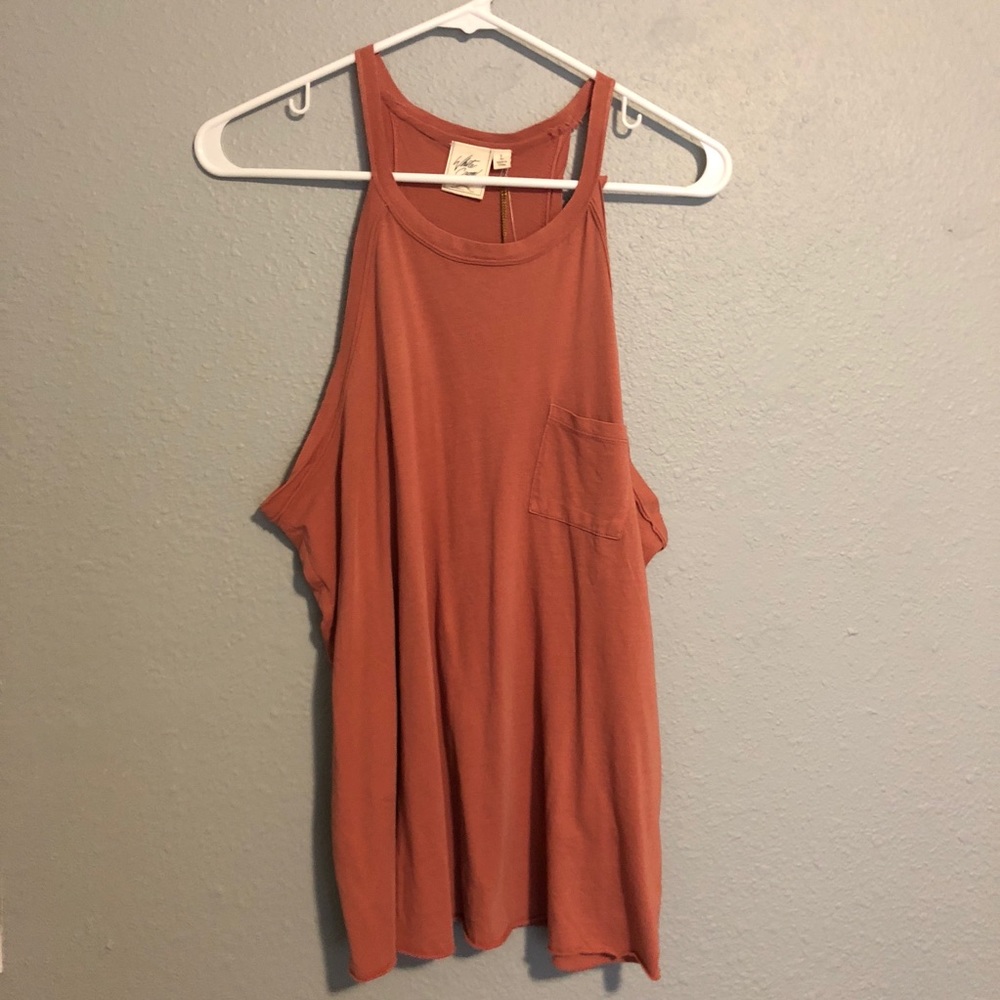 High neck tank